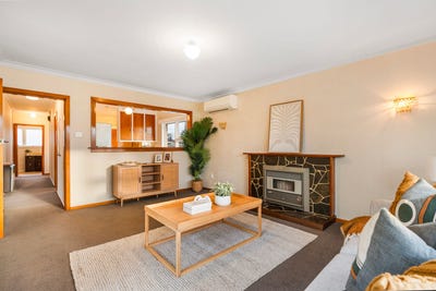 /international/nz/24-bethel-crescent-bishopdale-christchurch-city-380066169605/