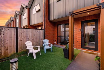 /international/nz/12-biddle-crescent-taita-lower-hutt-city-380066094850/