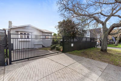 /international/nz/3-waiohua-road-greenlane-auckland-city-380066170152/