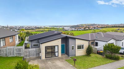 /international/nz/51-cape-cod-drive-gulf-harbour-rodney-380066090545/
