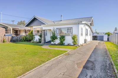 /international/nz/porangahau-road-waipukurau-and-surrounds-central-hawkes-bay-380066093985/
