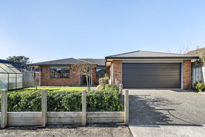 /international/nz/63-lismore-street-merrilands-new-plymouth-380066170416/