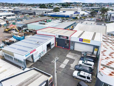 /international/nz/126-wairau-road-wairau-valley-north-shore-city-380066154792/