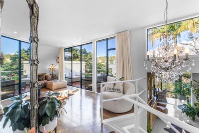 /international/nz/99-hadfield-street-beach-haven-north-shore-city-380066167216/