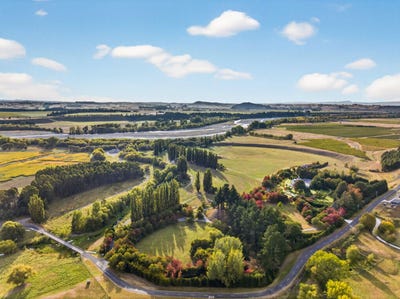 /international/nz/190-aorangi-road-maraekakaho-hastings-380066079241/