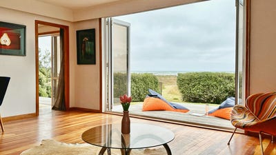 /international/nz/31-rodney-avenue-te-horo-kapiti-coast-380066124462/