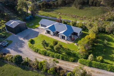 /international/nz/5523-masterton-castlepoint-road-castlepoint-masterton-380066092541/