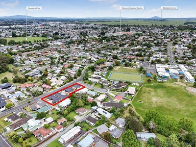 /international/nz/dinsdale-hamilton-city-380066111685/