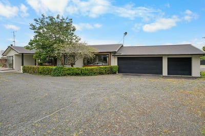 /international/nz/puketaha-waikato-380066146883/