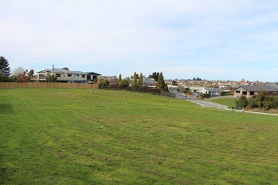 /international/nz/marchwiel-timaru-380066115613/