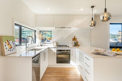 /international/nz/type-c-trackside-wallaceville-estate-wallaceville-upper-hutt-city-380066111484/