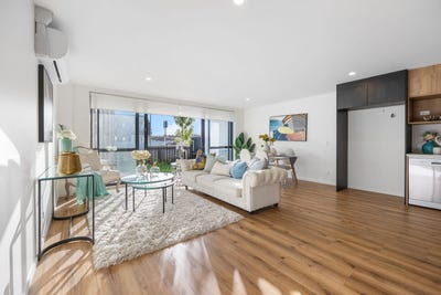 /international/nz/flat-bush-manukau-city-380066107705/
