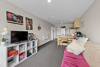 /international/nz/27-hanson-street-mount-cook-wellington-city-380066107289/