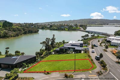 /international/nz/2-pekapeka-street-raglan-waikato-380066111962/
