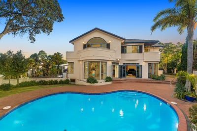 /international/nz/13-centennial-place-campbells-bay-north-shore-city-380066091915/
