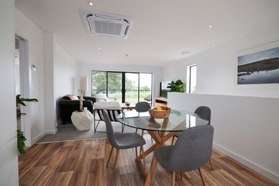 /international/nz/15-keehan-drive-hilltop-taupo-380066095930/