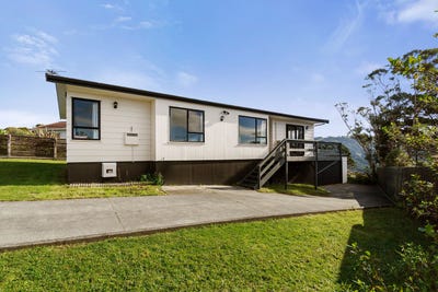 /international/nz/23-jasmine-grove-maungaraki-lower-hutt-city-380066097832/