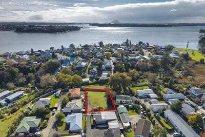 /international/nz/welcome-bay-tauranga-380066100230/