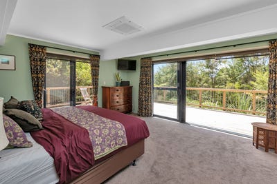 /international/nz/697-mt-tiger-road-parua-bay-whangarei-380066118418/