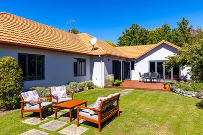 /international/nz/elmwood-avenue-witherlea-marlborough-380066113719/
