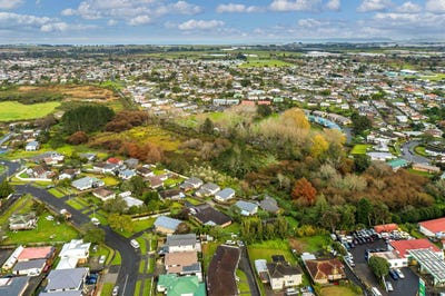 /international/nz/110-station-road-papatoetoe-manukau-city-380066089393/