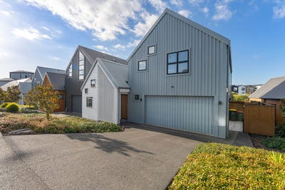 /international/nz/183-jack-lachlan-drive-beachlands-manukau-city-380066121620/