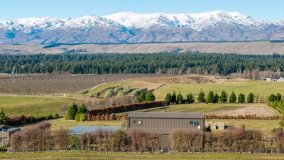 /international/nz/queensberry-central-otago-lakes-district-380066179340/