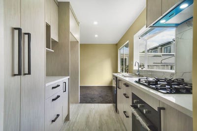 /international/nz/takanini-papakura-380066167623/
