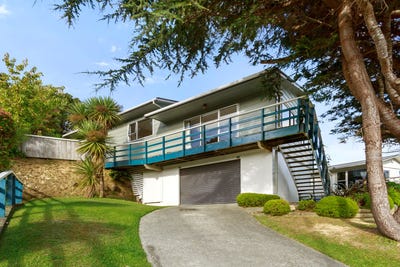/international/nz/18-mataura-grove-wainuiomata-lower-hutt-city-380066101669/