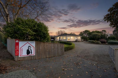 /international/nz/170-gladstone-road-levin-horowhenua-380066114809/