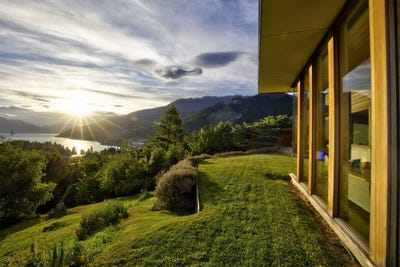 /international/nz/27-edinburgh-drive-queenstown-central-central-otago-lakes-district-380066105276/