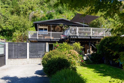 /international/nz/50-torquay-street-kaikoura-marlborough-380066121485/