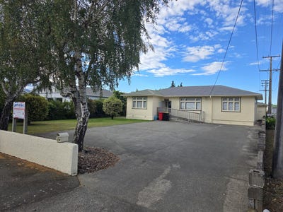 /international/nz/36-victoria-street-carterton-wairarapa-380066146212/