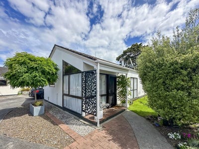 /international/nz/whanganui-central-manawatu-whanganui-380066166717/