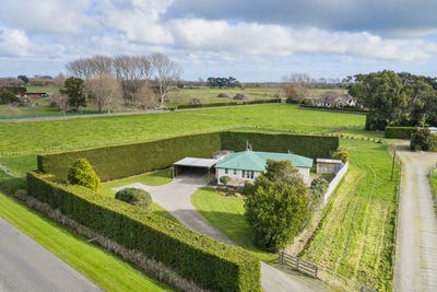 /international/nz/130-oroua-road-kairanga-manawatu-whanganui-380066167635/