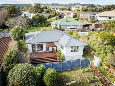 /international/nz/13a-huia-street-tawa-wellington-city-380066182224/
