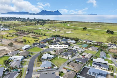 /international/nz/26-ocean-view-rise-ruakaka-whangarei-380066175886/