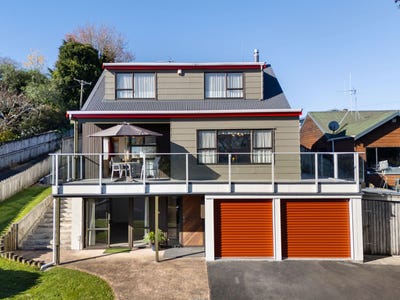 /international/nz/17-huia-avenue-forest-lake-hamilton-city-380066093935/