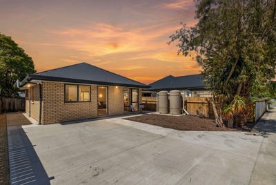/international/nz/brown-owl-upper-hutt-city-380066108876/