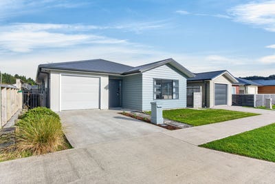 /international/nz/14-brian-hughes-road-wainuiomata-lower-hutt-city-380066123071/