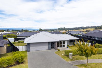 /international/nz/11-sedge-grove-nukuhau-taupo-380066100308/