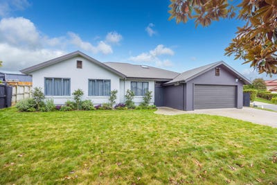 /international/nz/iain-court-rototuna-hamilton-city-380066123084/