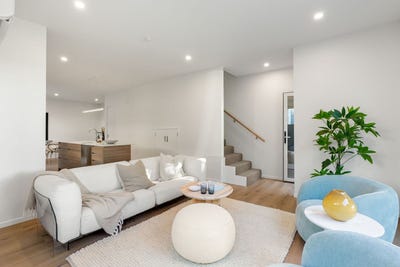 /international/nz/eastbourne-lower-hutt-city-380066177128/