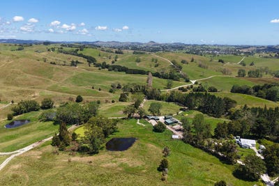 /international/nz/18-hindle-road-wellsford-rodney-380066085105/