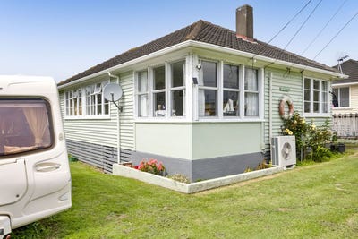 /international/nz/55-fairfield-road-hawera-south-taranaki-380066118033/