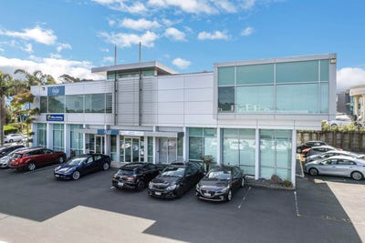 /international/nz/49-apollo-drive-rosedale-north-shore-city-380066148571/
