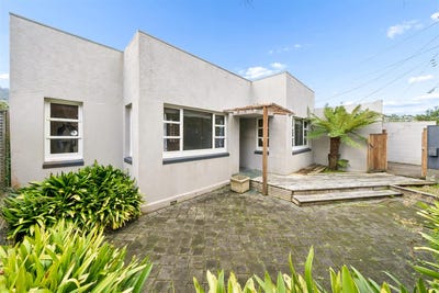 /international/nz/ngaio-wellington-city-380066098379/