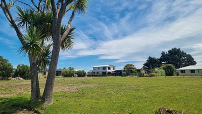 /international/nz/66-colac-bay-road-colac-bay-southland-380066094294/