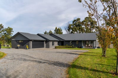 /international/nz/masterton-wairarapa-380066106397/