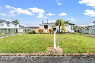 /international/nz/4-annan-street-nightcaps-southland-380066100684/